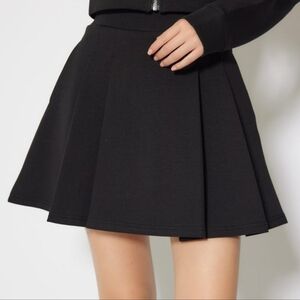 Rienda Japan Gyaru Jirai Classic Black A Line High Waist Pleated Scuba Skirt